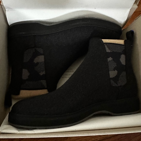 NIB Rothy’s Boots - Picture 2 of 4